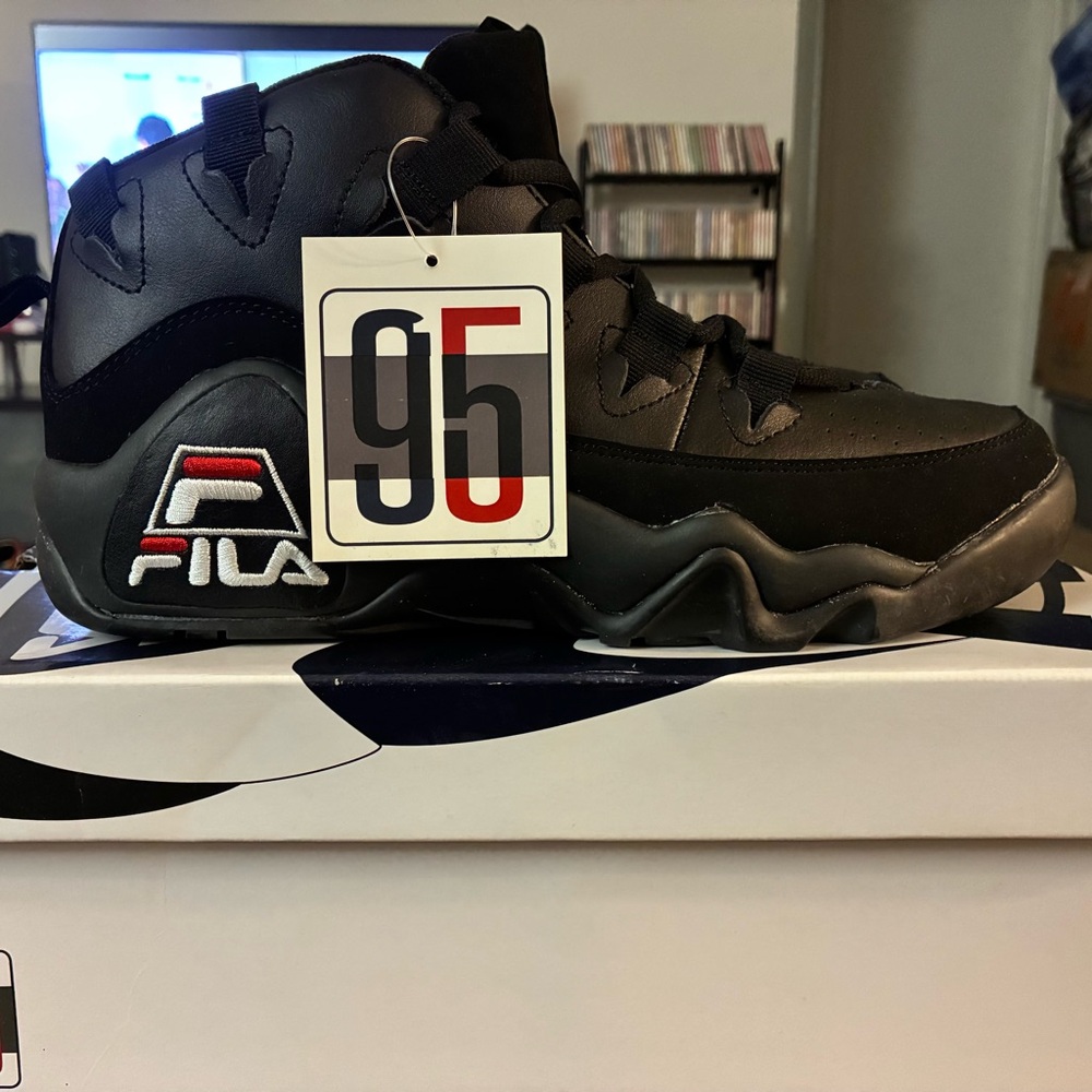 Fila “95” Sneakers Black/Black Size 10.5